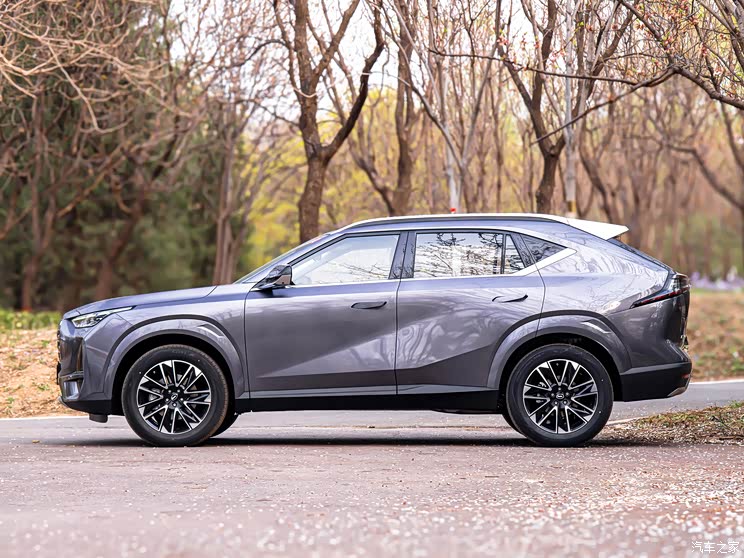 廣汽乘用車 傳祺GS4 2024款 MAX 1.5T 旗艦版 廣汽乘用車 傳祺GS4 2024款 MAX 1.5T 旗艦版