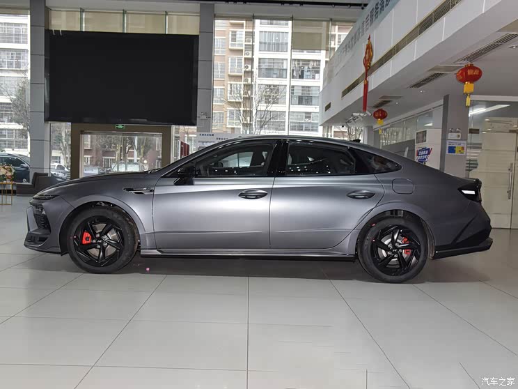 北京現(xiàn)代 索納塔 2024款 2.0T N Line 低配版 北京現(xiàn)代 索納塔 2024款 2.0T N Line 低配版