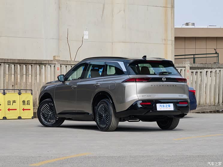 東風(fēng)日產(chǎn) 探陸 2024款 380VC-TURBO 四驅(qū)智駕版 6座 東風(fēng)日產(chǎn) 探陸 2024款 380VC-TURBO 四驅(qū)智駕版 6座