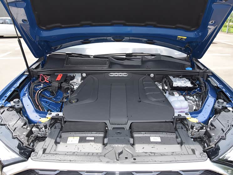 奧迪(進口) 奧迪Q7 2024款 45 TFSI quattro S line運動型 奧迪(進口) 奧迪Q7 2024款 45 TFSI quattro S line運動型