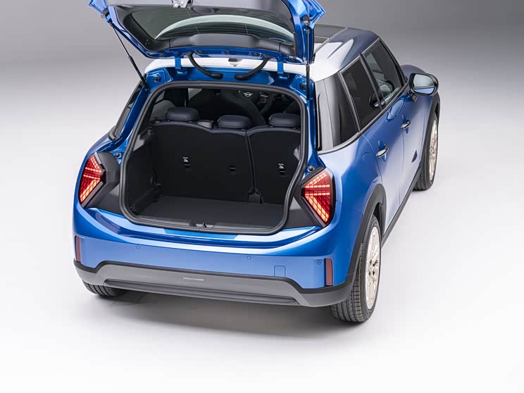 MINI MINI 2024款 COOPER S 五门版 MINI MINI 2024款 COOPER S 五门版
