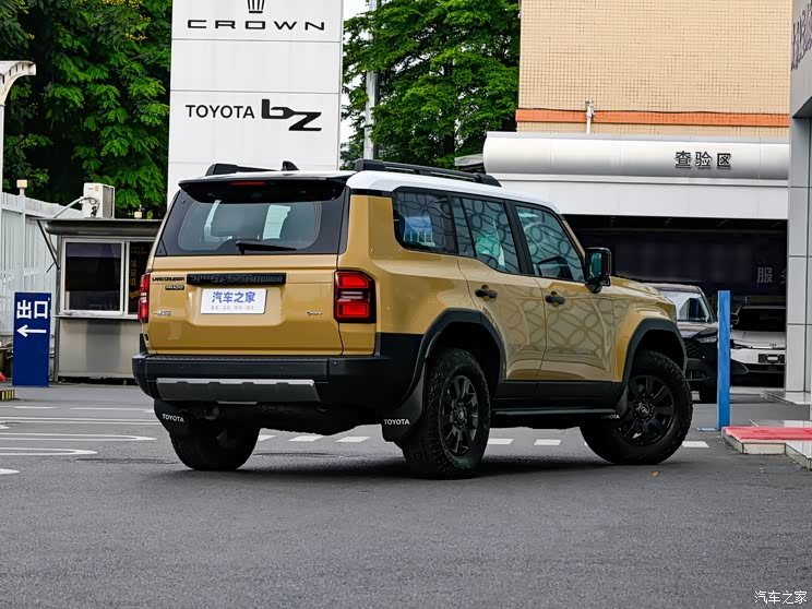 一汽豐田 普拉多 2024款 2.4T 悍野WX版 6座 一汽豐田 普拉多 2024款 2.4T 悍野WX版 6座