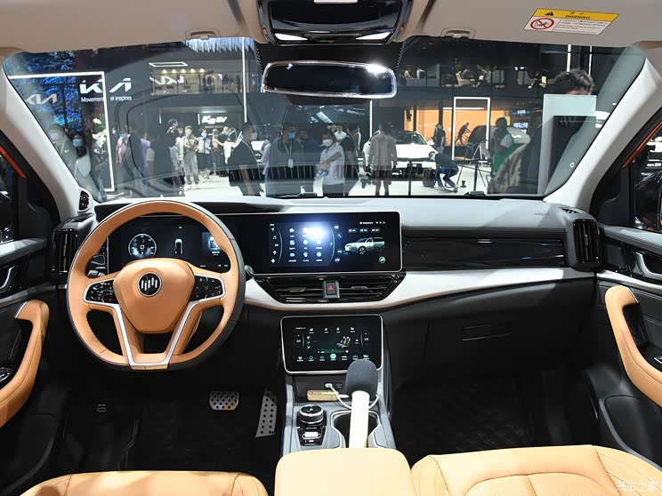 威馬汽車 威馬W6 2021款 520km ACE極智版 威馬汽車 威馬W6 2021款 520km ACE極智版