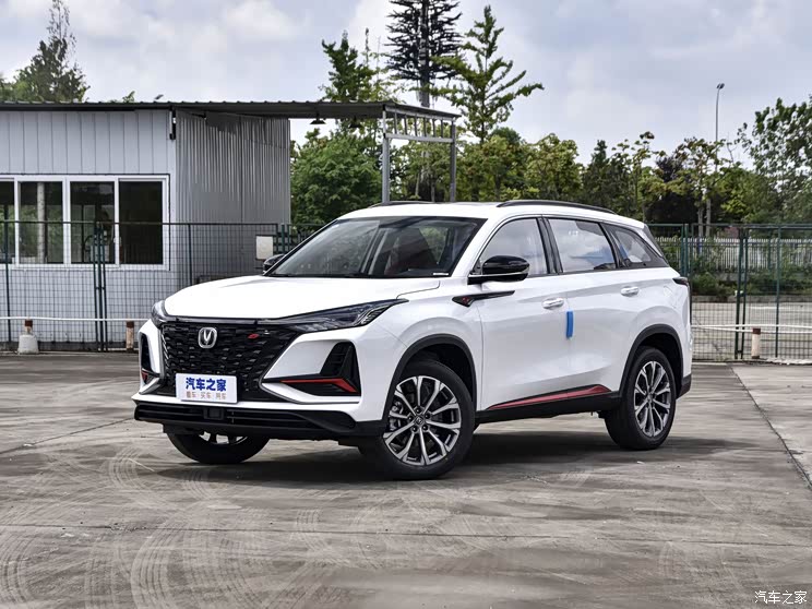 长安汽车 长安CS75 PLUS 2022款 2.0T 自动领航型 揽月/星越L等 2021最难忘的SUV(上)