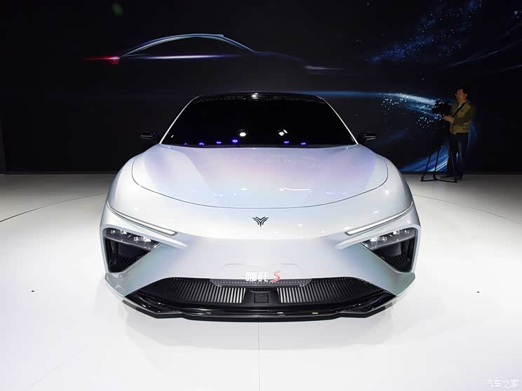 合眾汽車 哪吒S 2021款 增程版 合眾汽車 哪吒S 2021款 增程版