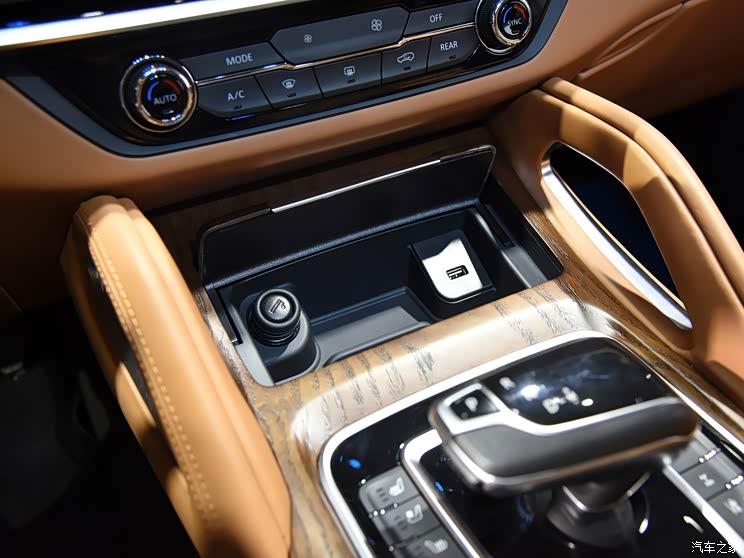 上汽大通 上汽大通MAXUS D90 Pro 2021款 亚马逊版 上汽大通 上汽大通MAXUS D90 Pro 2021款 亚马逊版