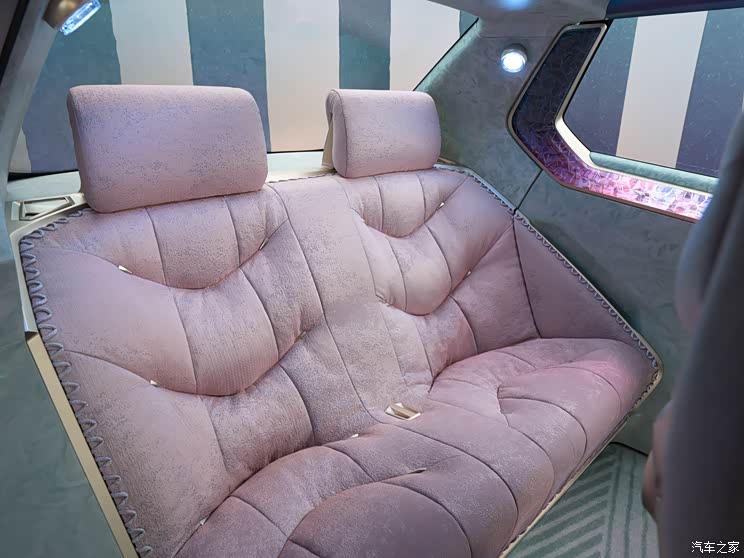 宝马(进口) BMW i Vision Circular 2021款 概念型 宝马(进口) BMW i Vision Circular 2021款 概念型