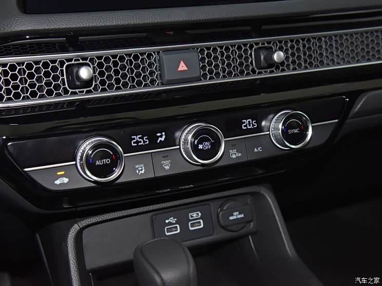 东风本田 思域 2022款 240TURBO CVT劲动版 售12.99万起 东风本田全新思域正式上市