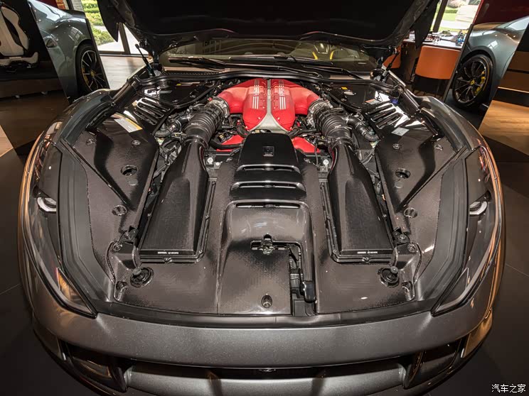 法拉利 法拉利812 2021款 812 Competizione 法拉利 法拉利812 2021款 812 Competizione