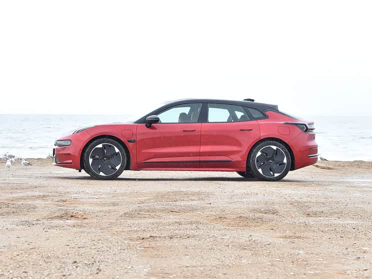 极氪 极氪001 2021款 超长续航单电机 WE版 极氪 极氪001 2021款 超长续航单电机 WE版