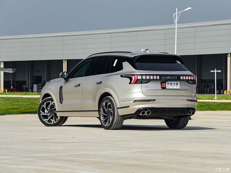 领克 领克09 2021款 2.0T Halo 六座 领克 领克09 2021款 2.0T Halo 六座