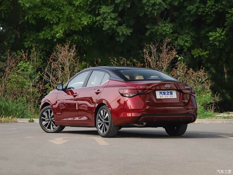 東風日產(chǎn) 軒逸 2022款 300 e-POWER 東風日產(chǎn) 軒逸 2022款 300 e-POWER