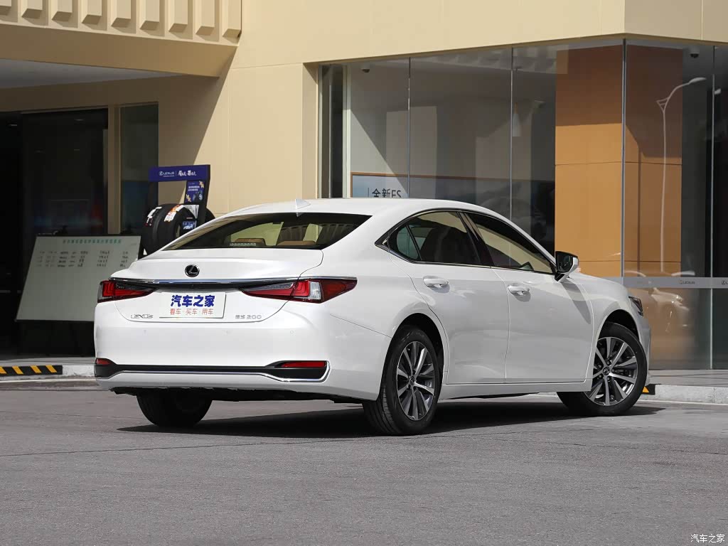 配图为2020款 200 卓越版