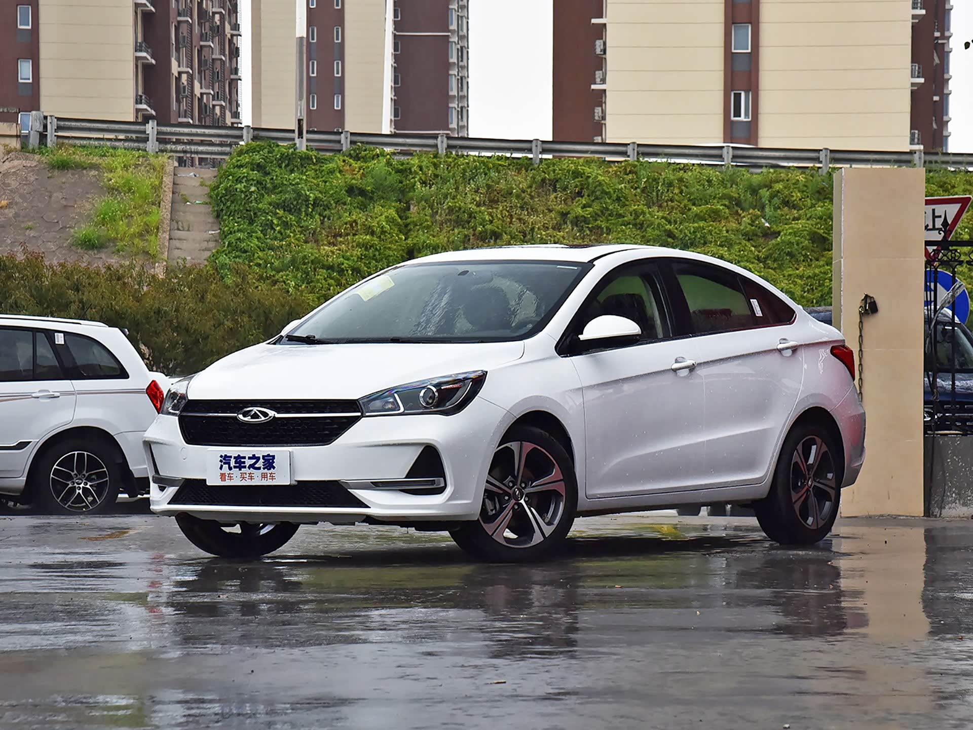 奇瑞艾瑞泽5/引自汽车之家图库