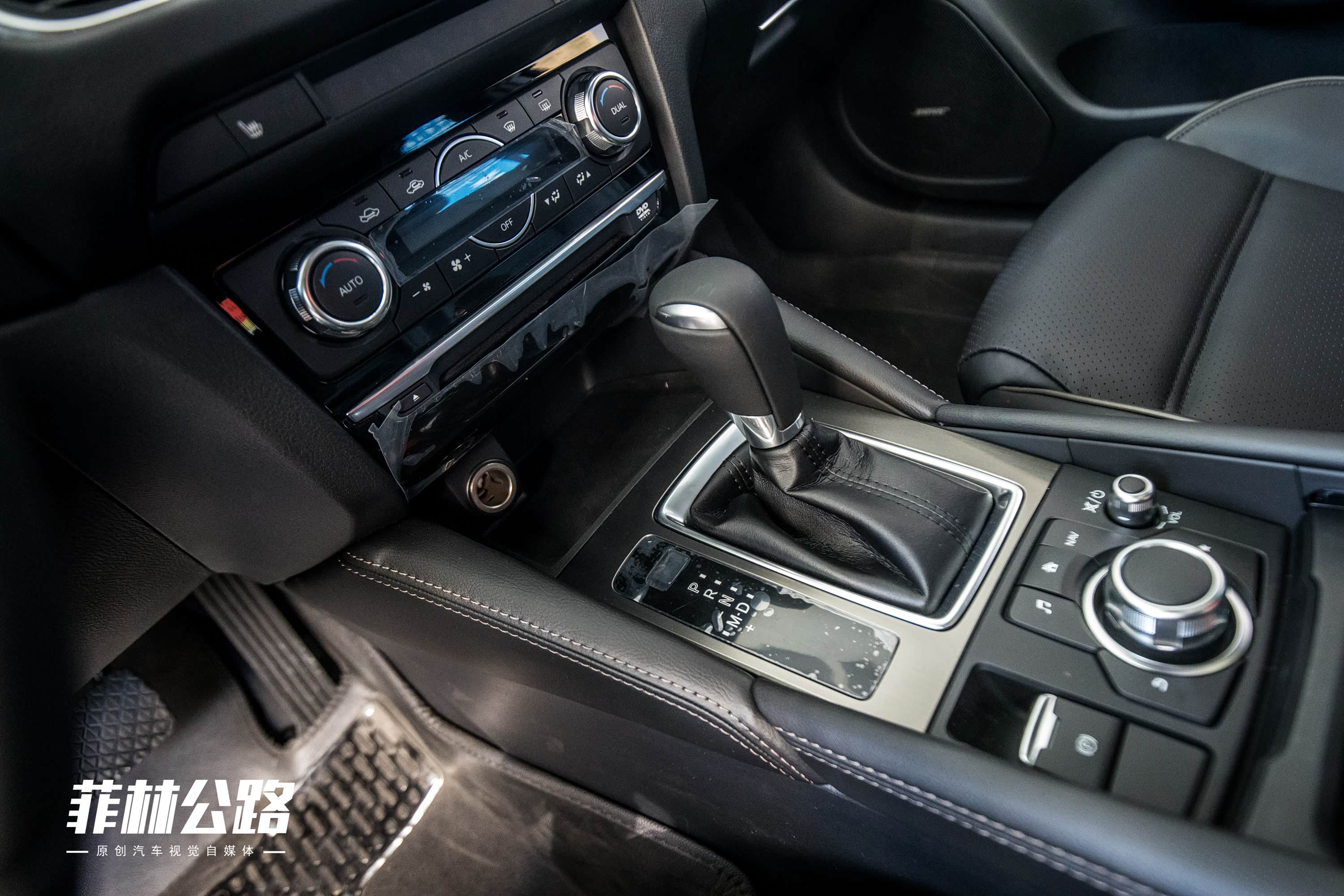 2018款 2.5L 蓝天尊崇版