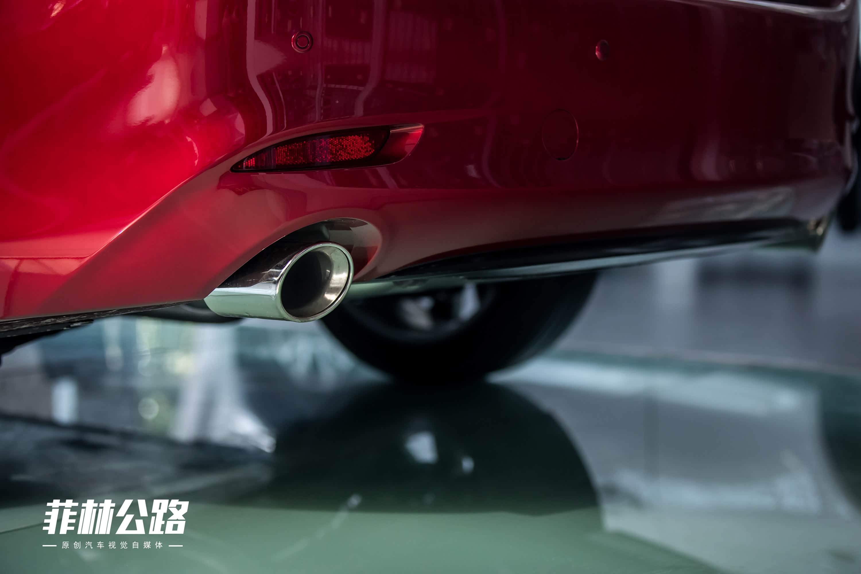 2020款 2.5L 蓝天至尊版