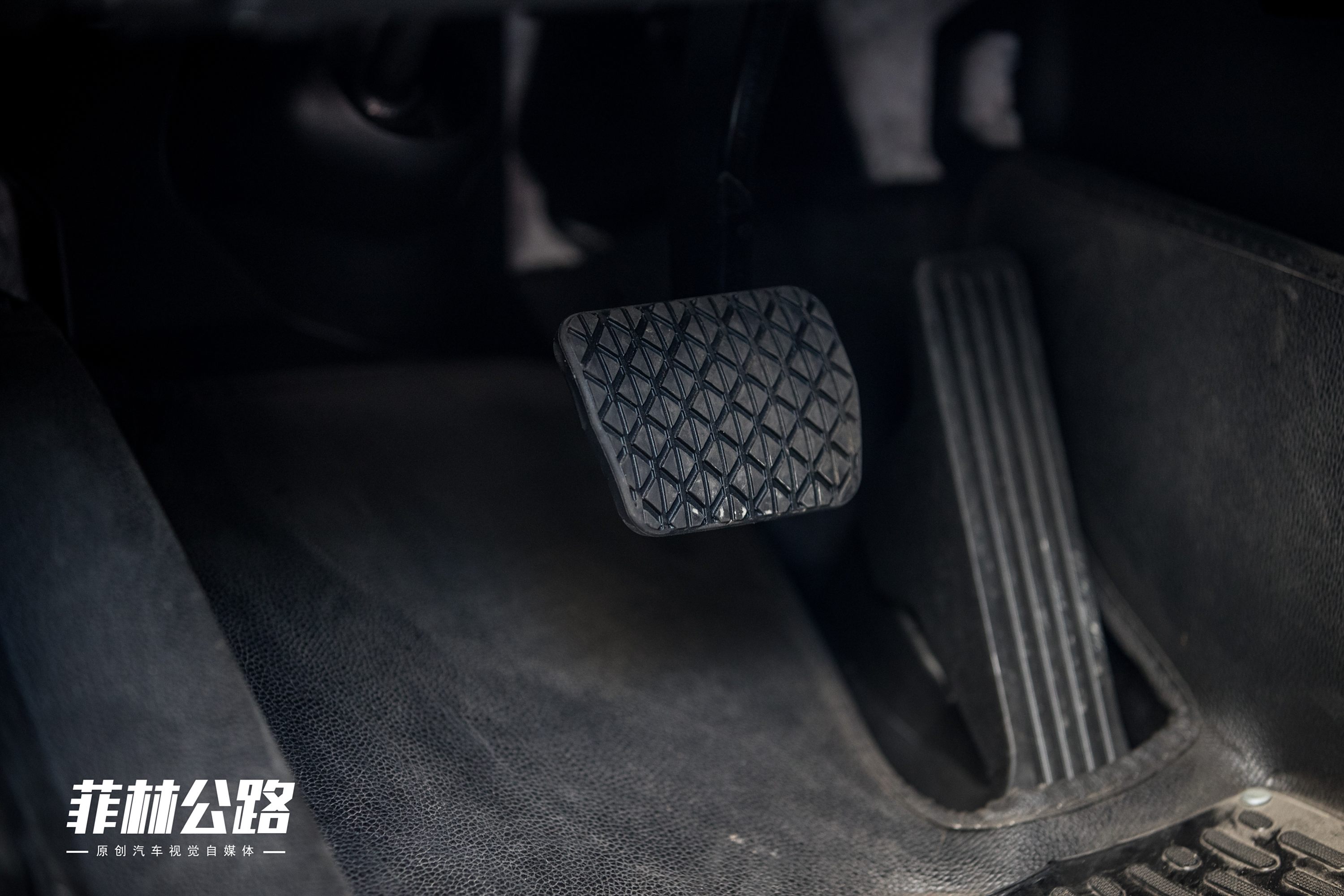 2018款 2.5L 蓝天尊崇版