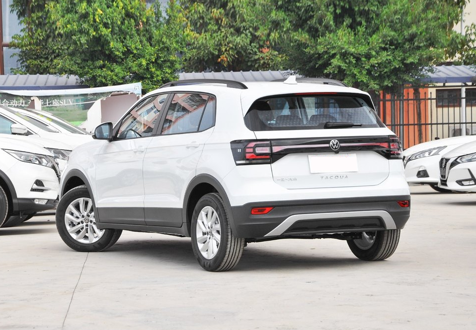 第二台登场的是大众探影 2021款 1.