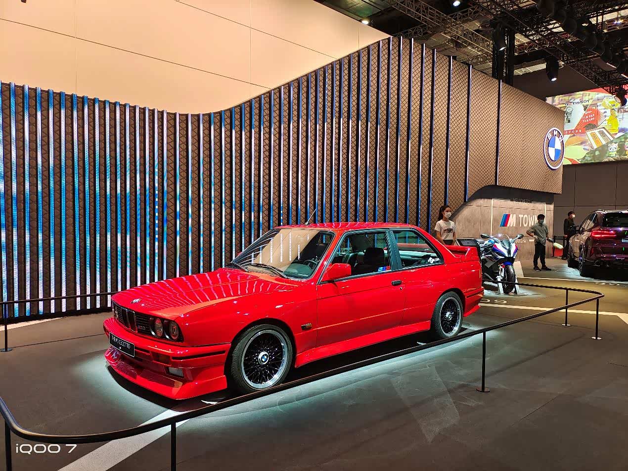 ▲1986年的初代M3（E30）就是双门车型