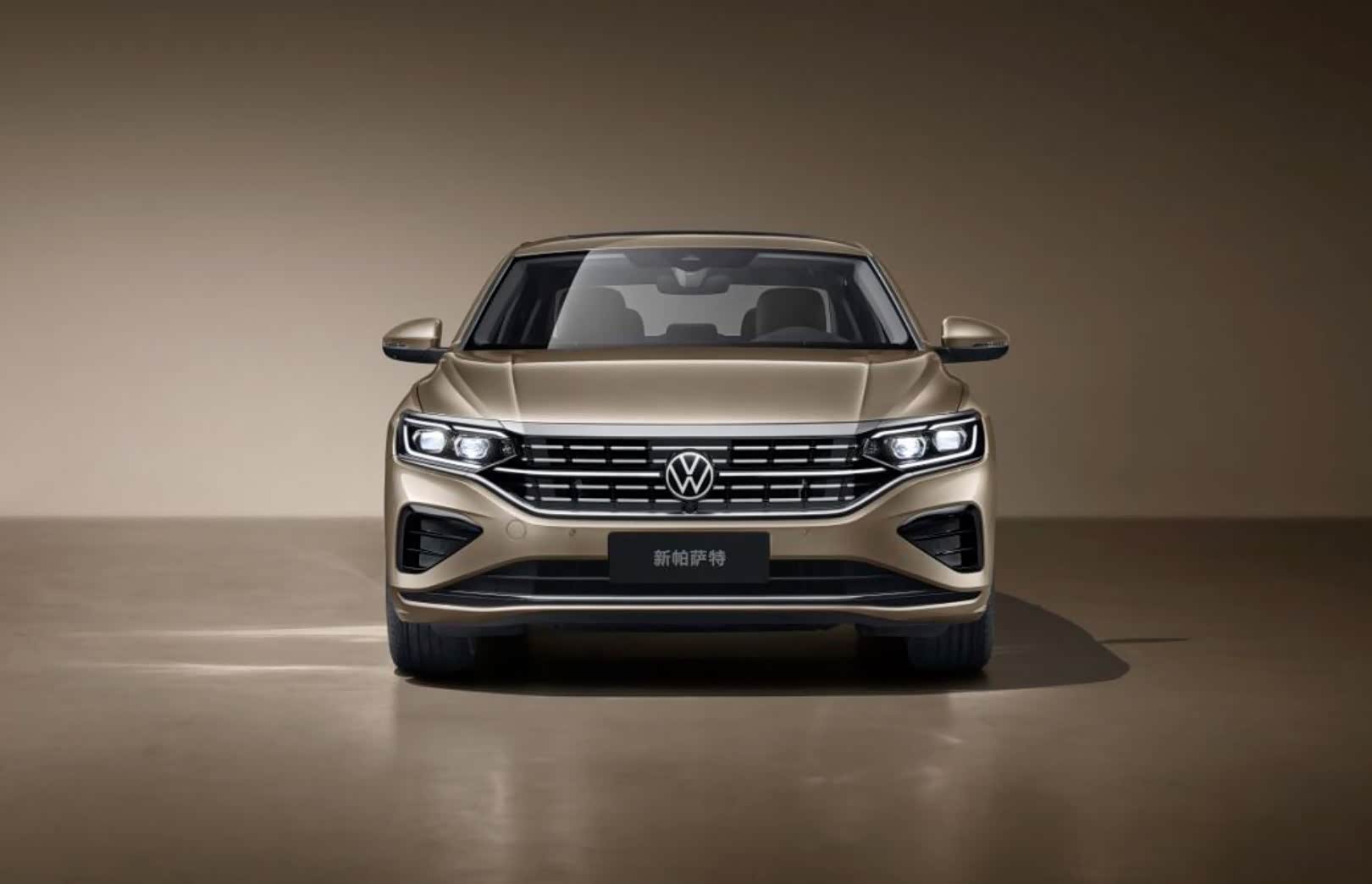 新款帕萨特