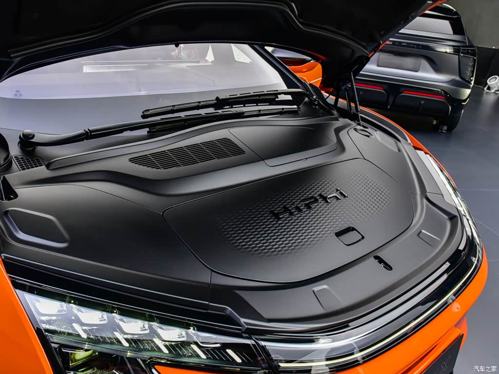 配图为2021款 创始版6座