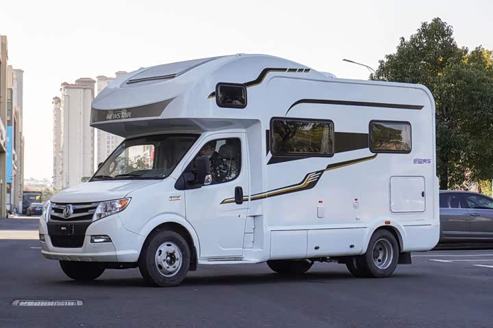 东风御风C型房车