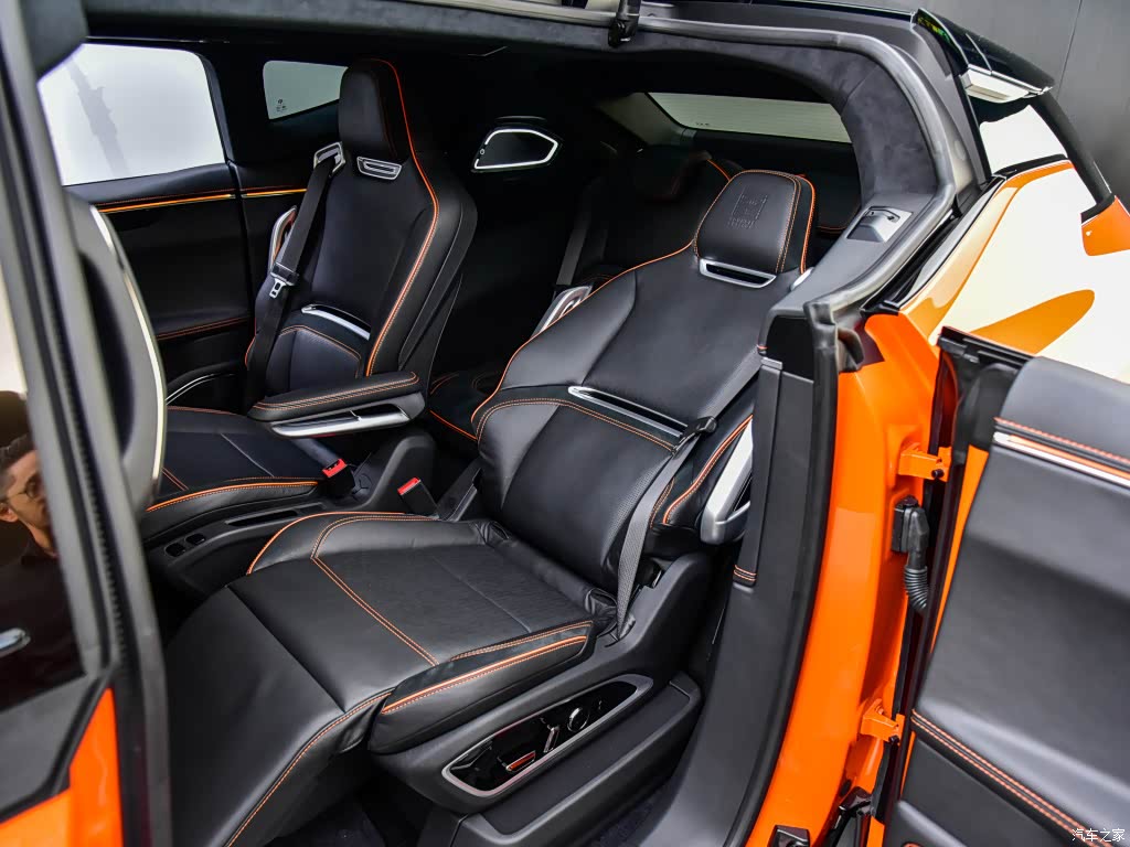 配图为2021款 创始版6座