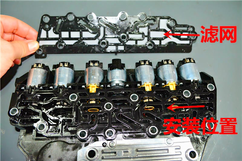 拆开电脑资讯检查