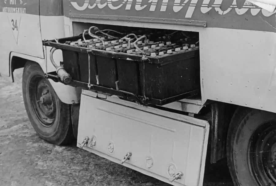 笨重的电池影响了U-131承载能力