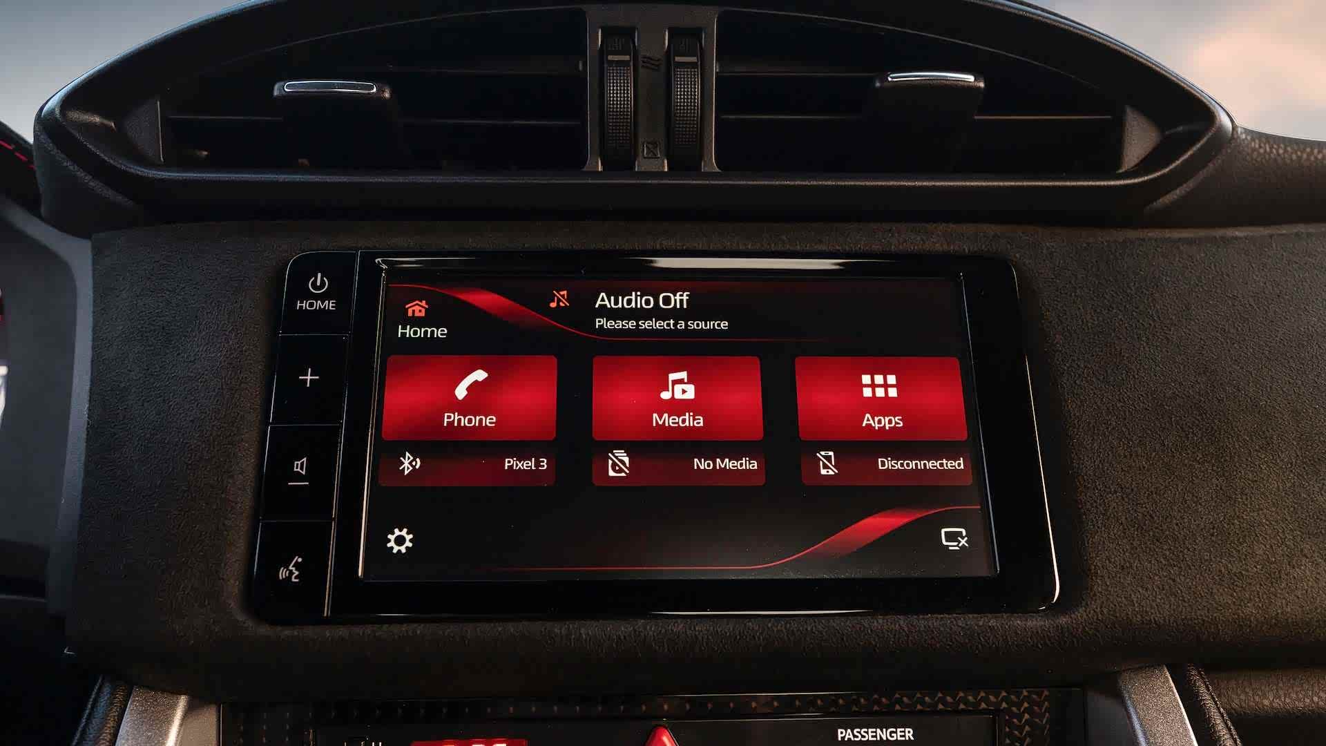 2020款升级了7英寸多媒体