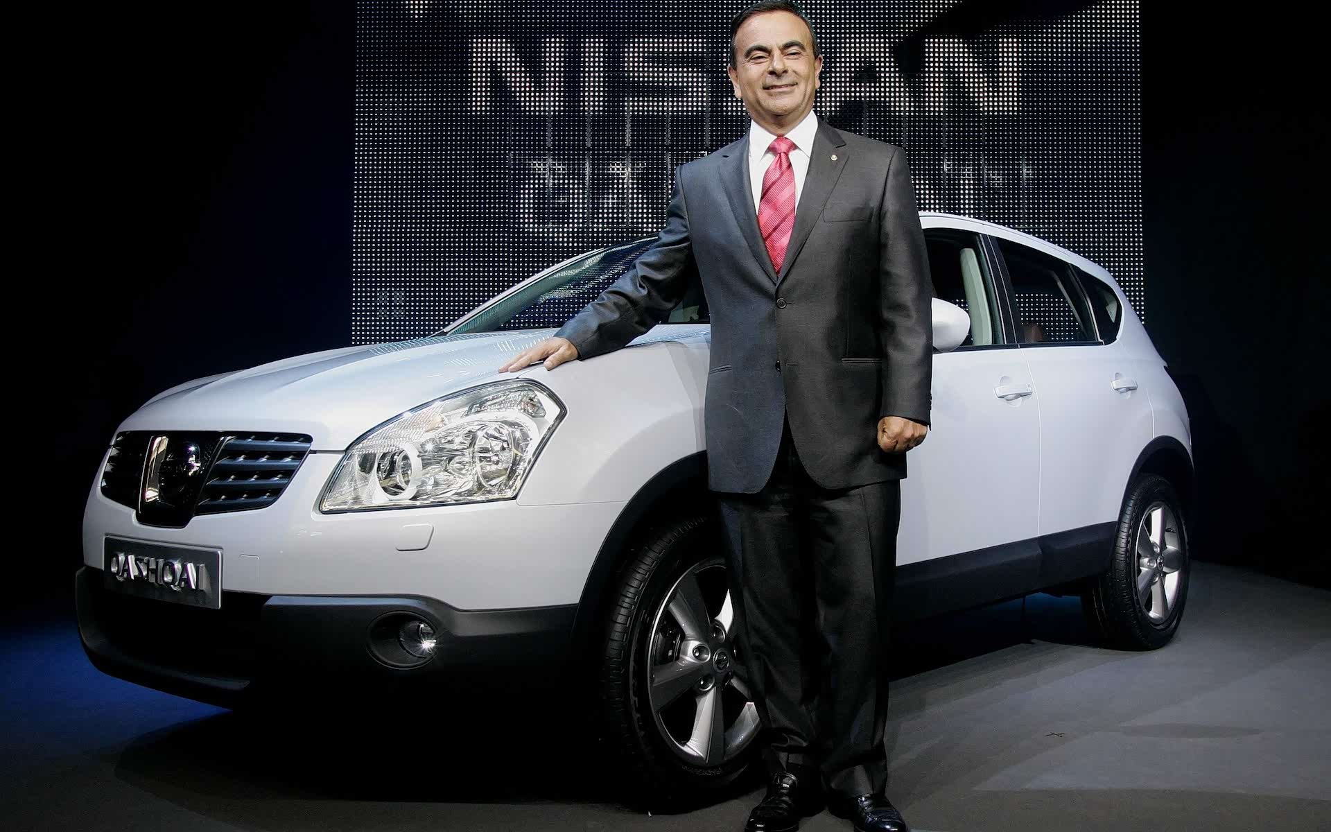 戈恩挽救了日产 也成了国际逃犯