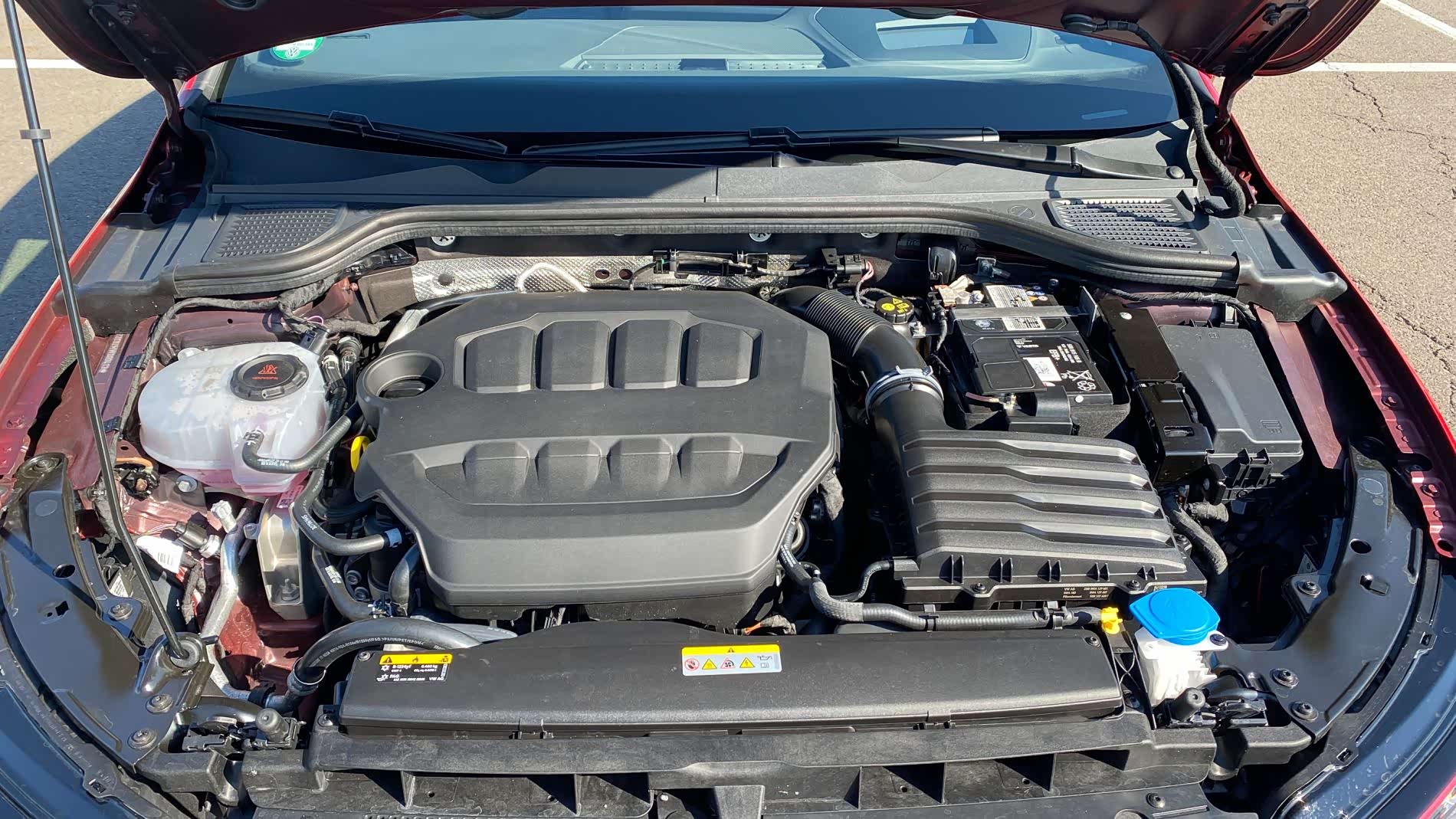 欧版高尔夫8已经换装EA888 Evo4发动机