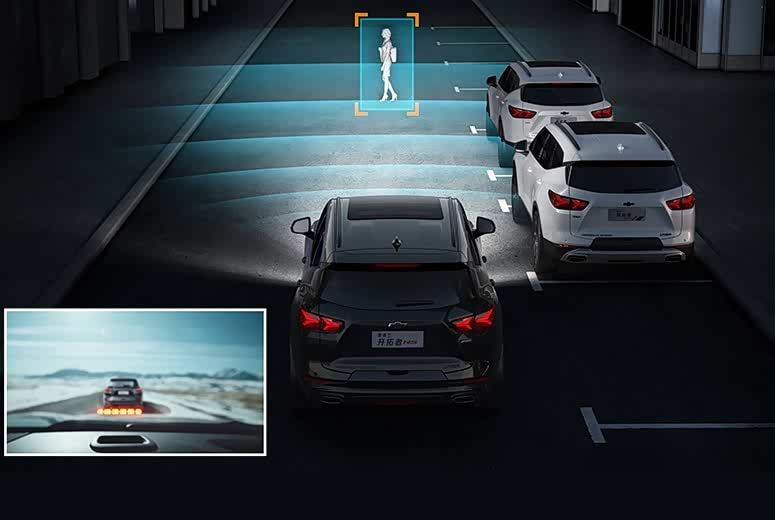 +aeb碰撞缓解制动、pcm行人碰撞预警等等主动安全科技，将未知的危险降低。除此之外还有lka车道保