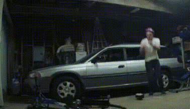 安全气囊的巨大威力