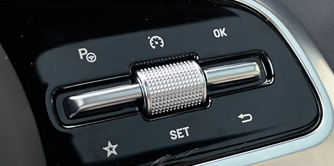 2021款方向盘按钮