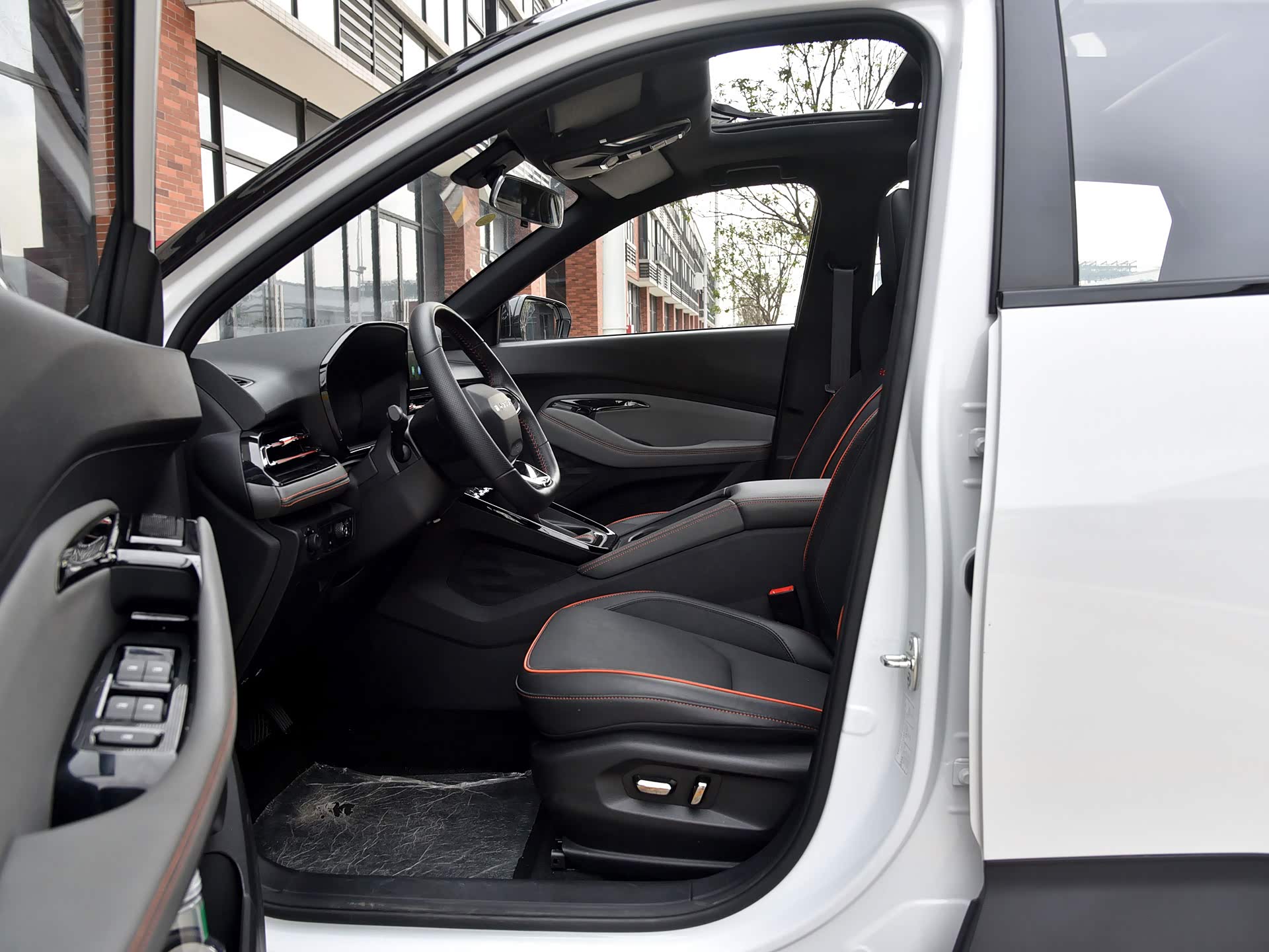 /引自汽车之家图库