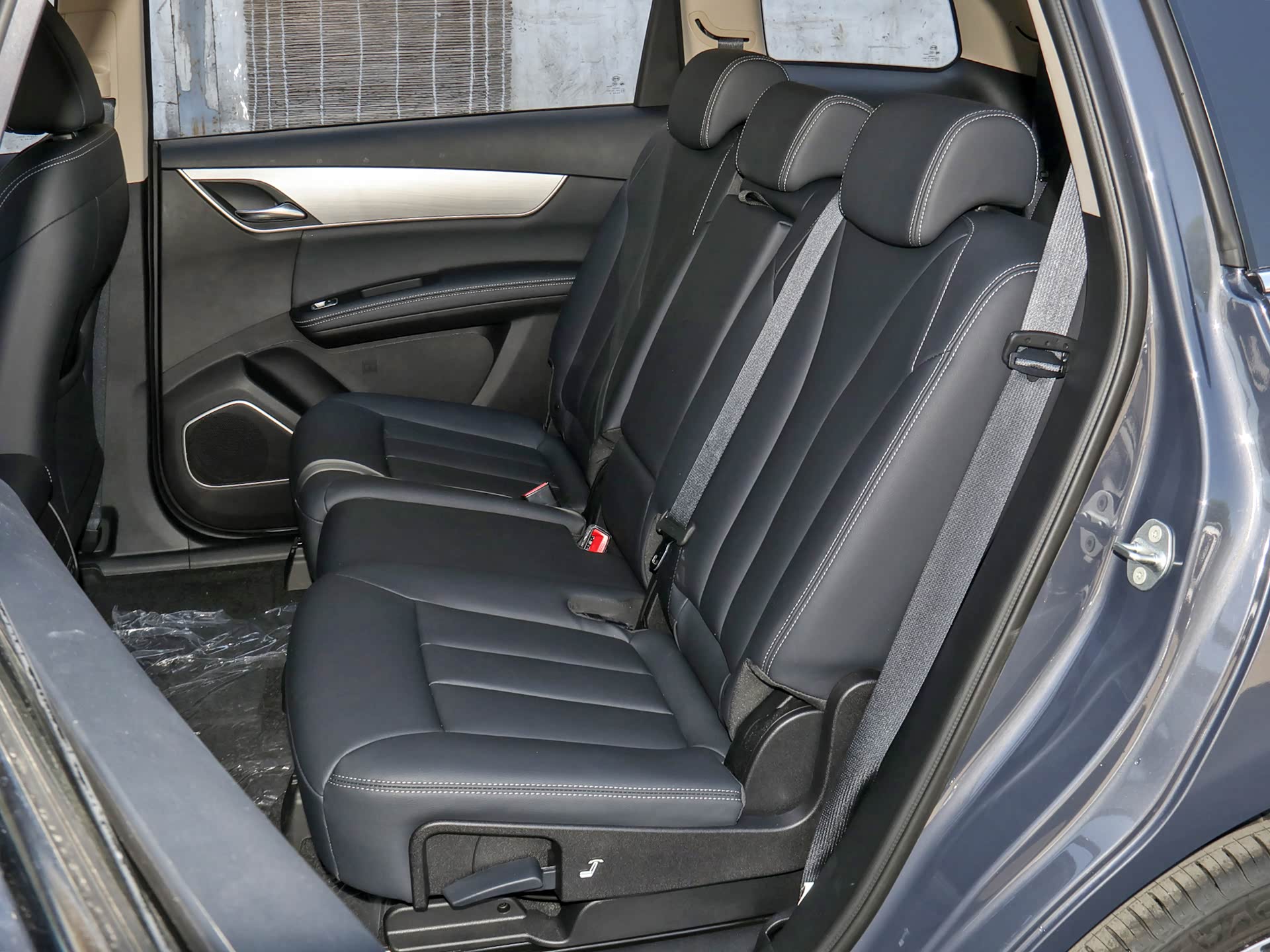 2021款 宋MAX/引自汽车之家图库