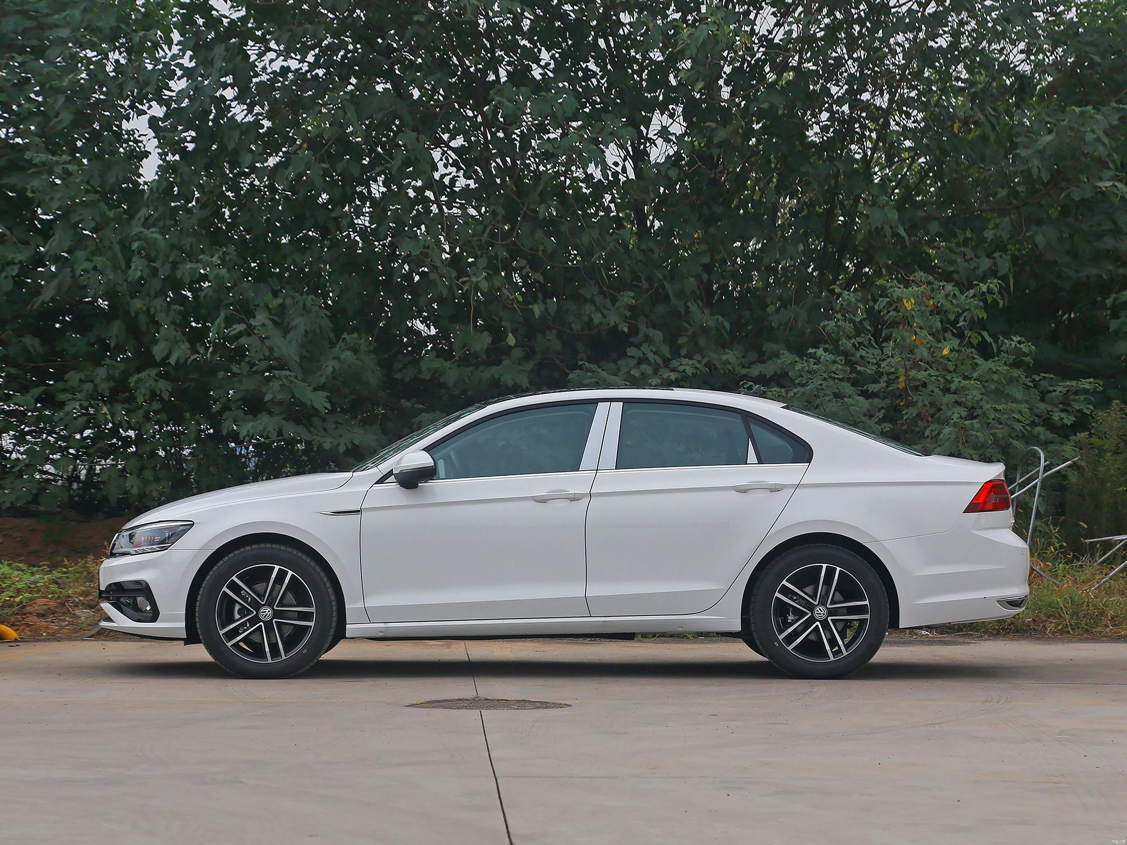 2021款 280TSI DSG舒适版