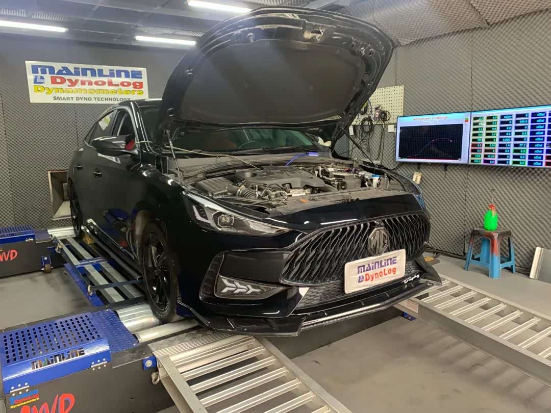 与之前测试MG6一样还是澳洲mailine轮上马力机测试