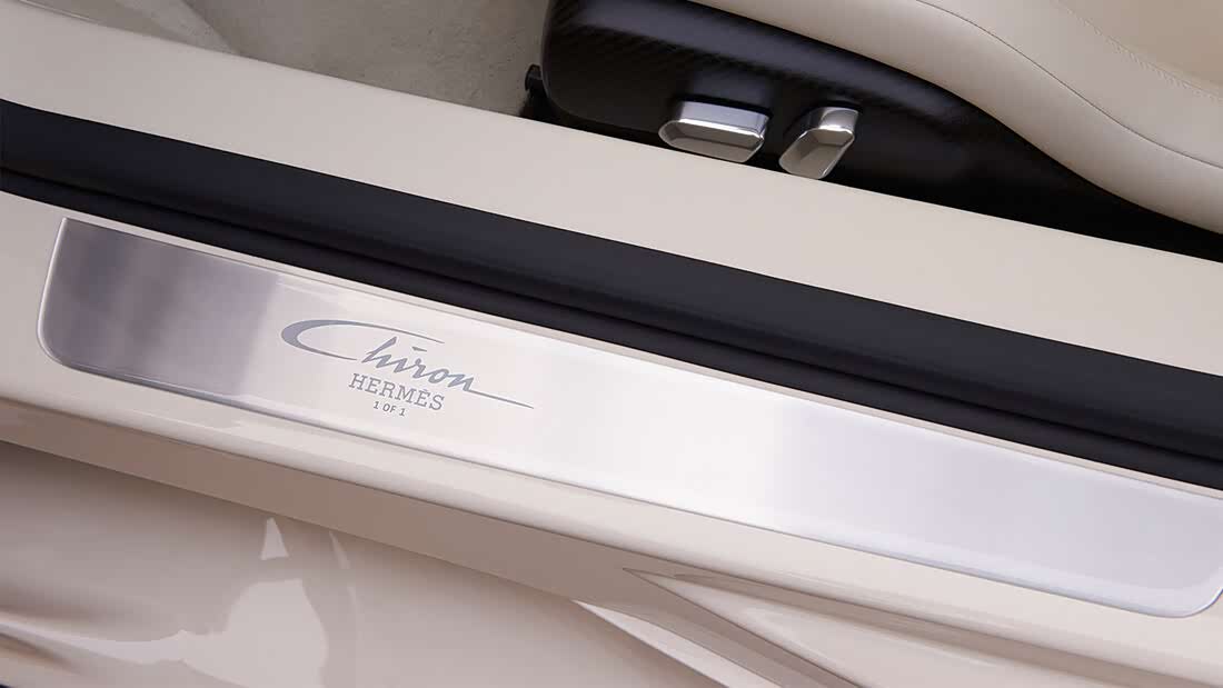 Chiron habillé par Hermès