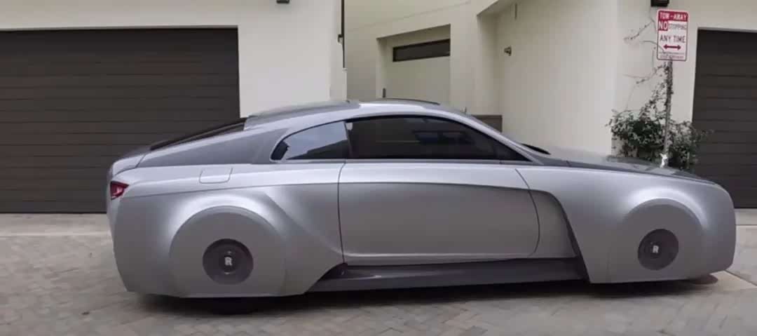 这个侧面轮廓有点迷惑，车头是不是有什么东西？