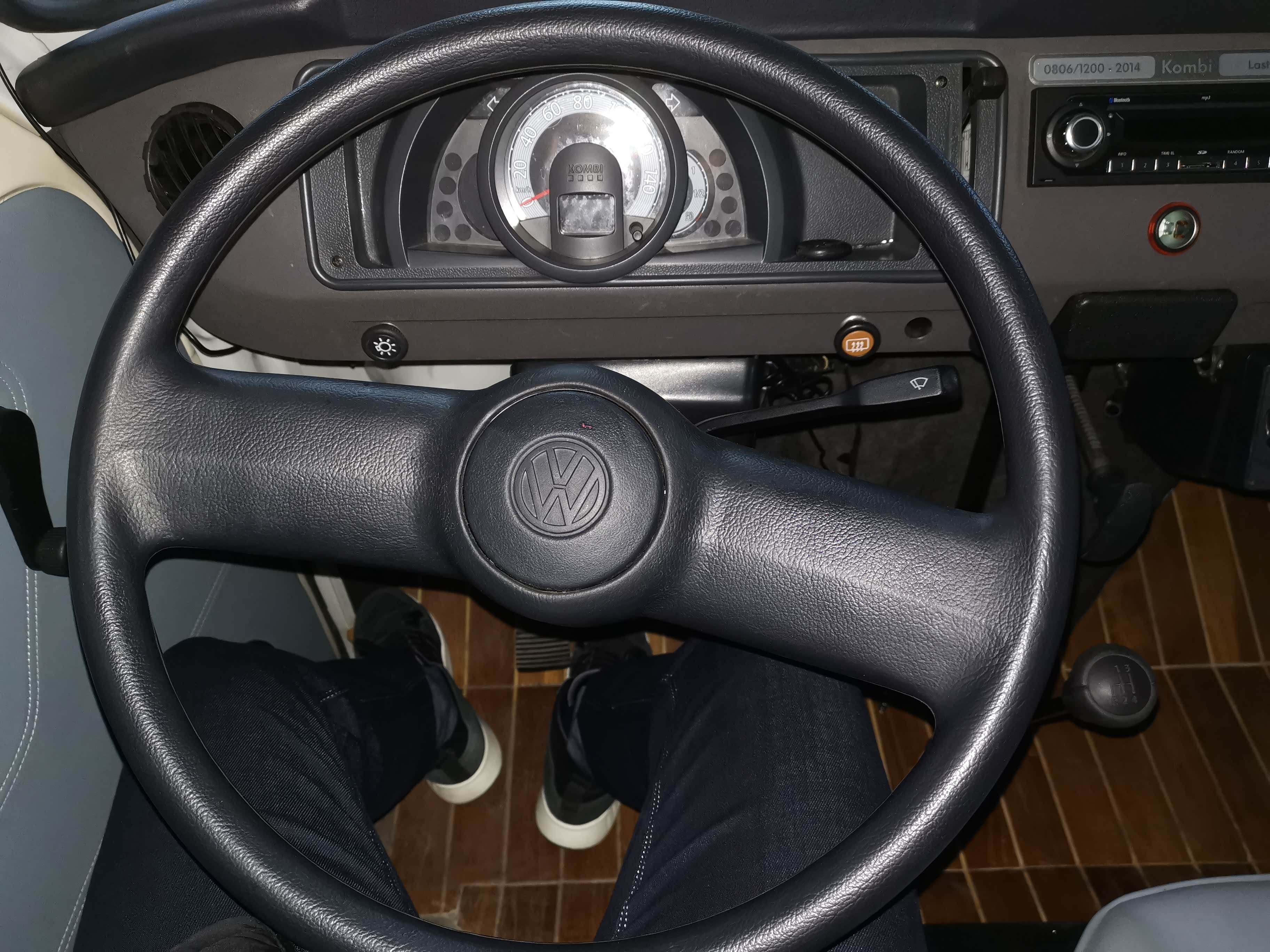 原始机械的方向盘