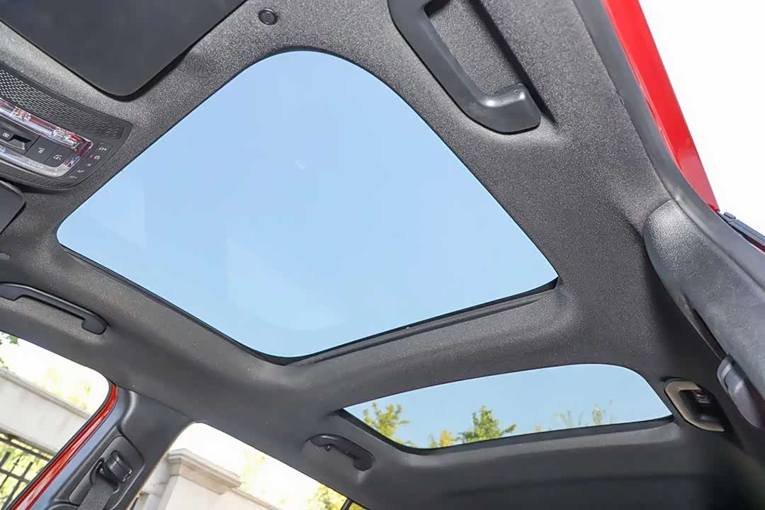 分段式大面积天窗