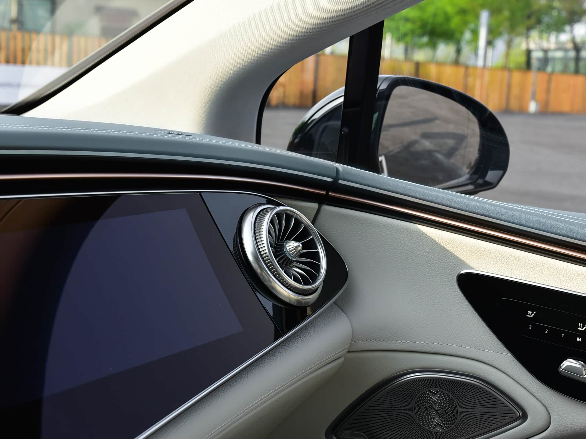 2021款 580 4MATIC/引自汽车之家图库