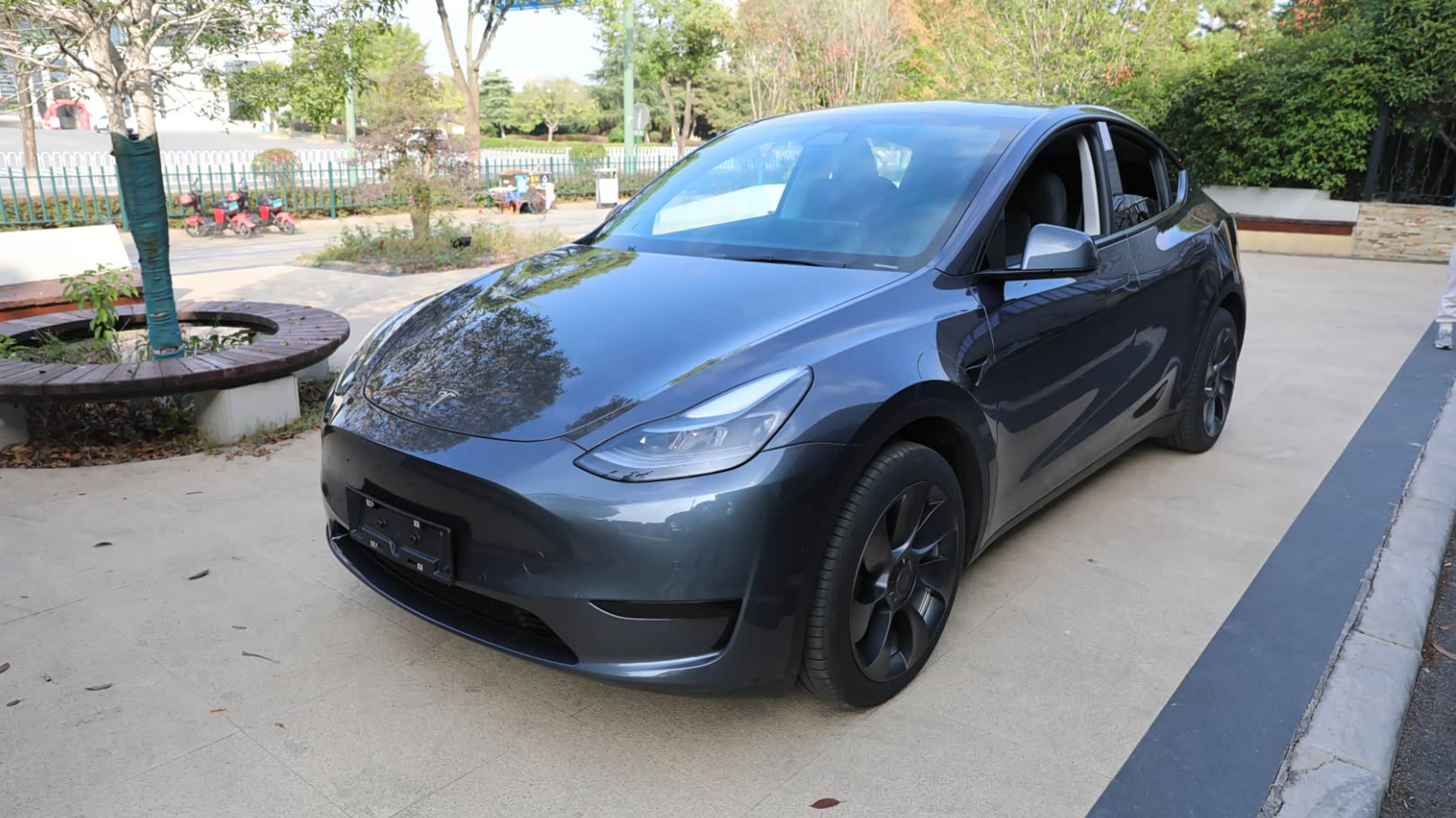 （特斯拉Model Y实拍）