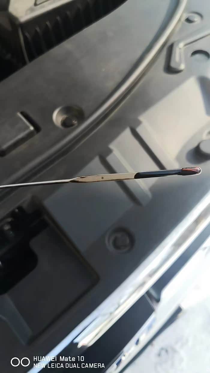 修复开始时机油位置，57023公里