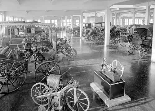 卡尔·本茨在商业上的成功，为其赢得了广泛的声誉。