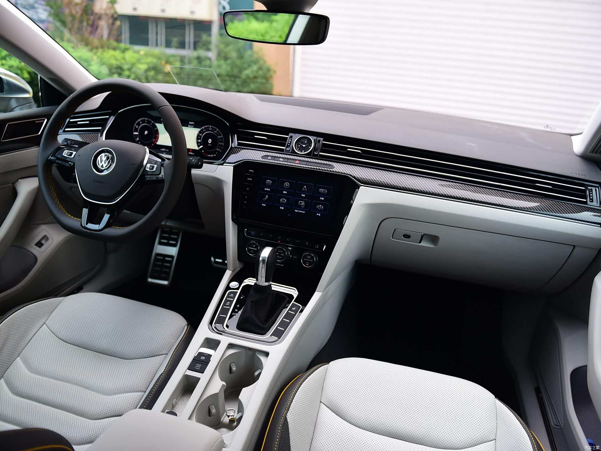 全新CC的内饰/引自汽车之家图库