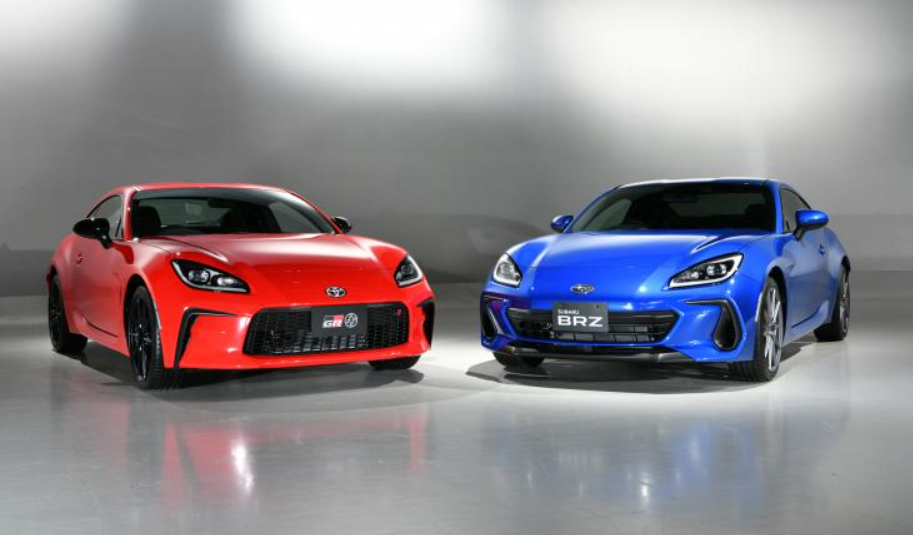 自古红蓝出CP，GR86和BRZ你选谁（反正小豪选86）