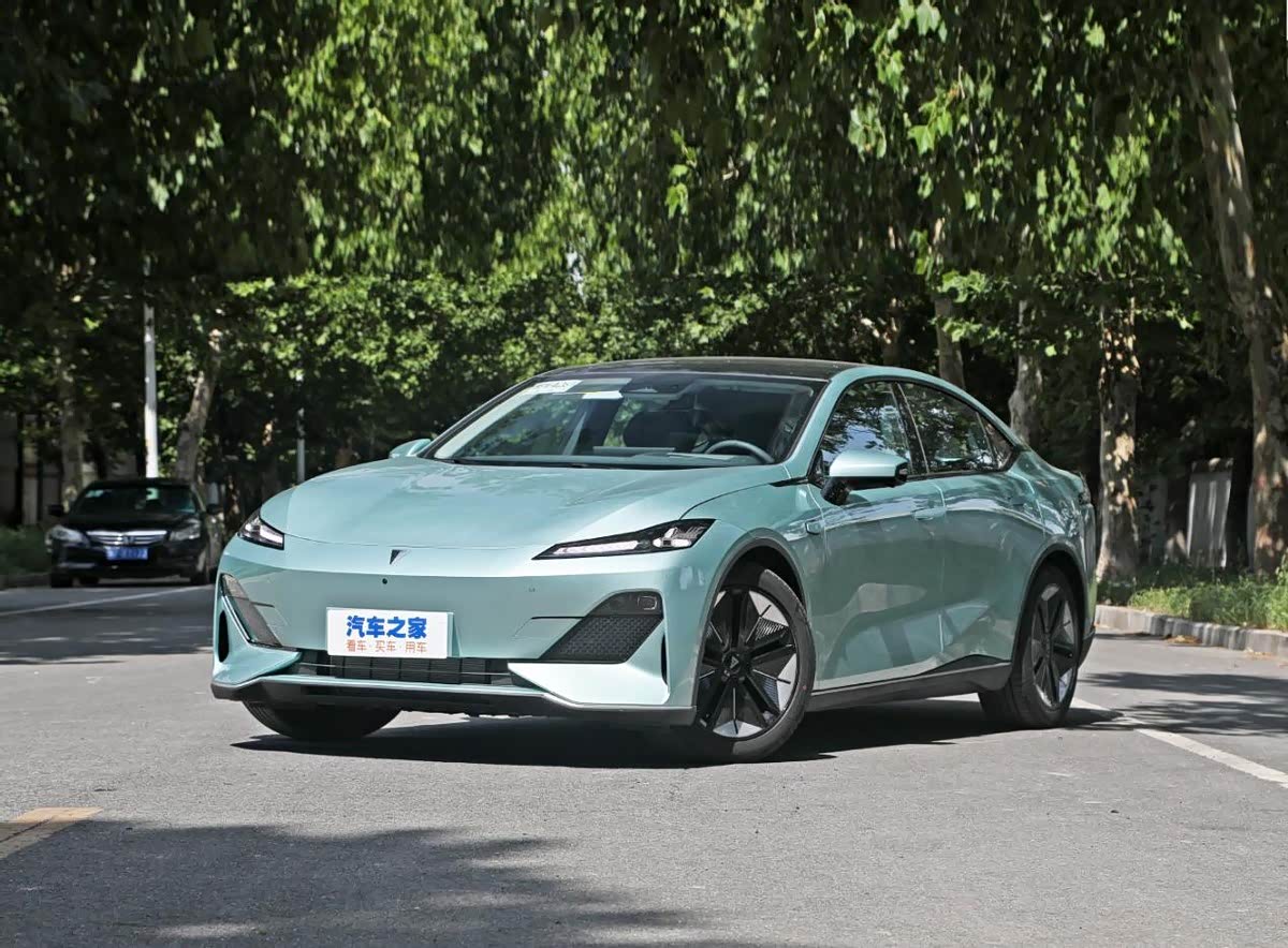 長安深藍SL03 2022款1.5L 1200增程版